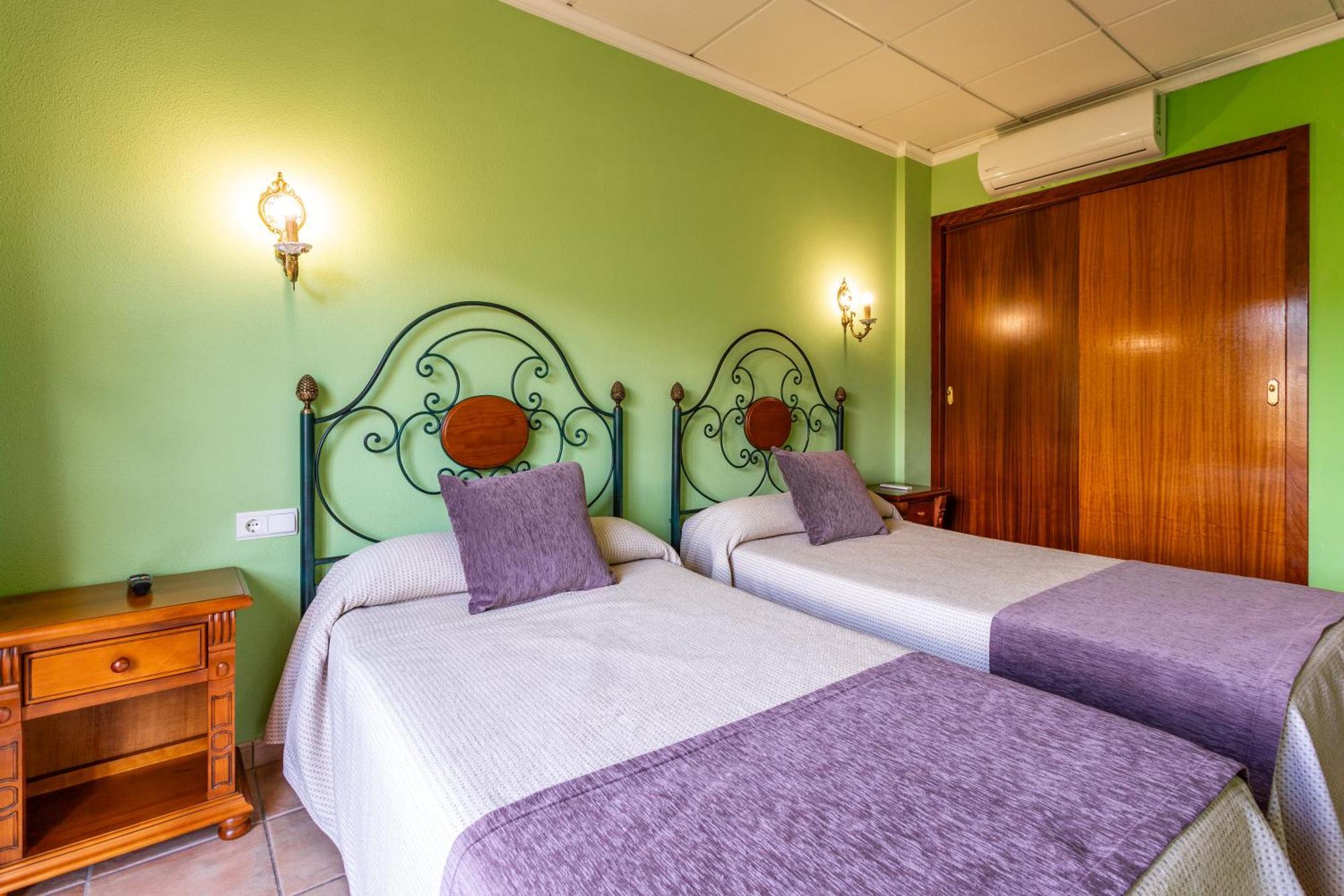 Hotel Rural Serrella Castell De Castells Exterior foto